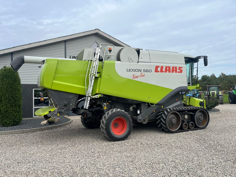 CLAAS LEXION 560 Med ny bælter og 4wd - Høstmaskiner - Mejetærskere - 17