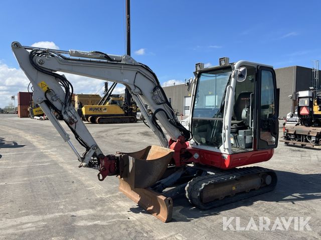 Takeuchi TB240