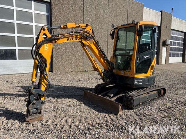 Hyundai 25Z - 9 AK