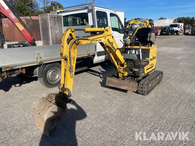 New Holland E10SR
