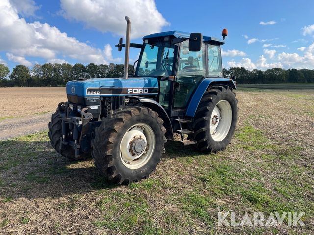 Ford 8240