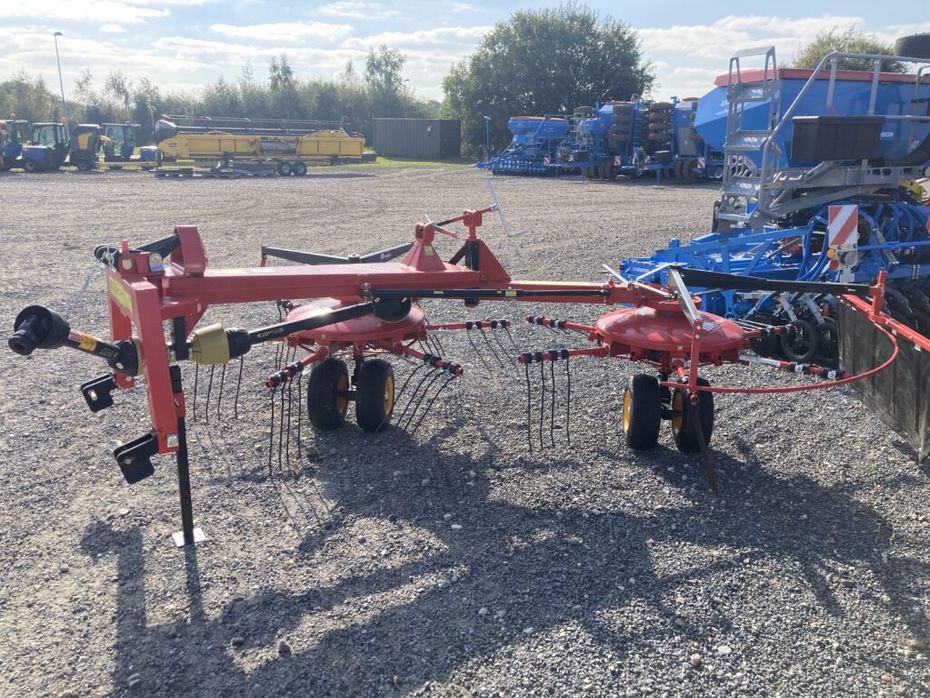 Fransgård TI 5000 - Hø- og halmhåndtering - River og vendere - 4