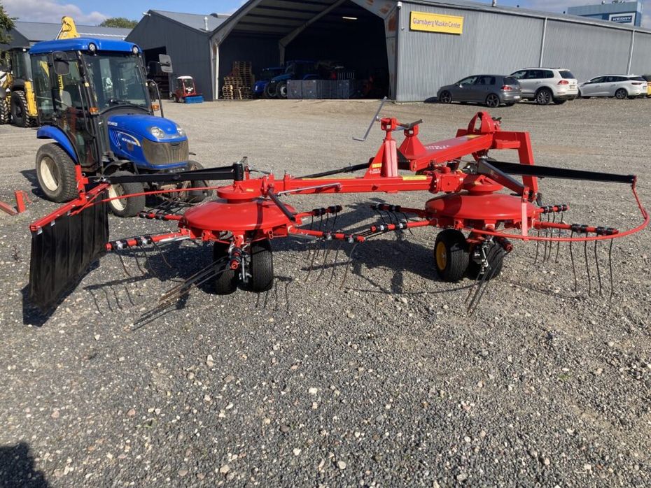 Fransgård TI 5000 - Hø- og halmhåndtering - River og vendere - 2