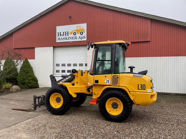 Volvo L 30 H