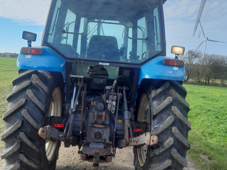 Ford New Holland 7740 SL DP med Ålø 950 frontlæsser 7740 4WD SL DP - Traktorer - Traktorer 4 wd - 5