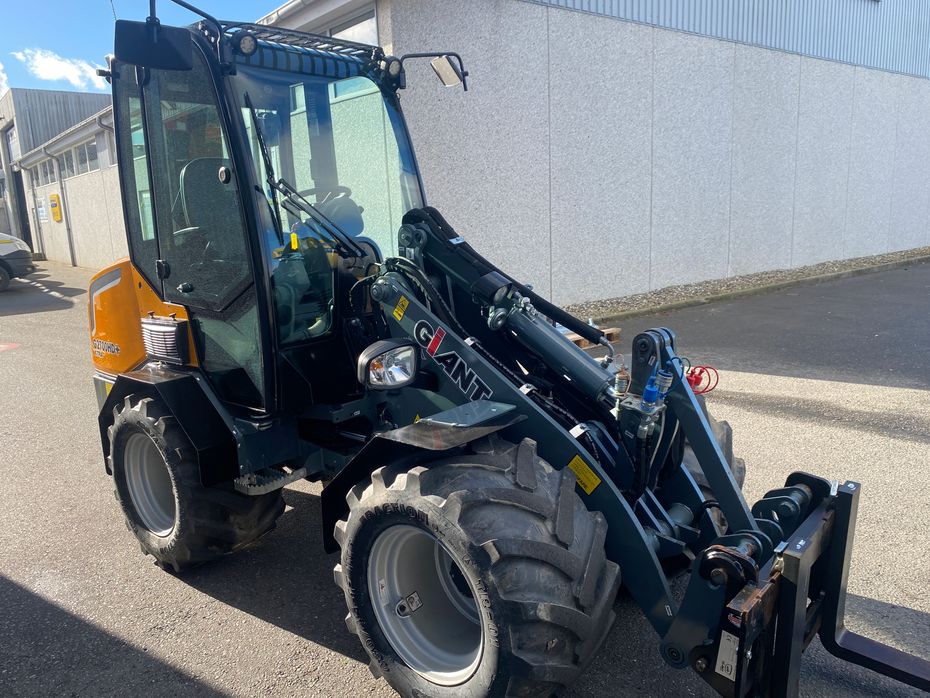 Giant G2700 X-TRA HD PLUS - Læssemaskiner - Minilæssere - 4