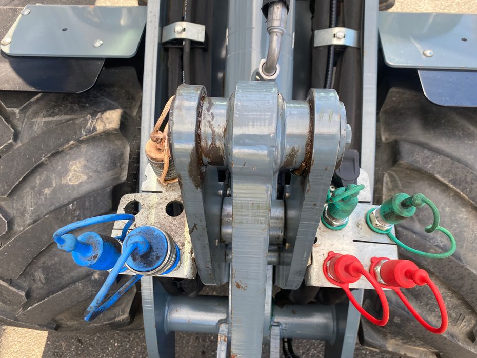 Giant G2700 X-TRA HD PLUS - Læssemaskiner - Minilæssere - 3