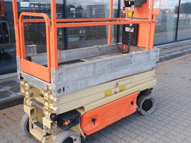 JLG 1930ES