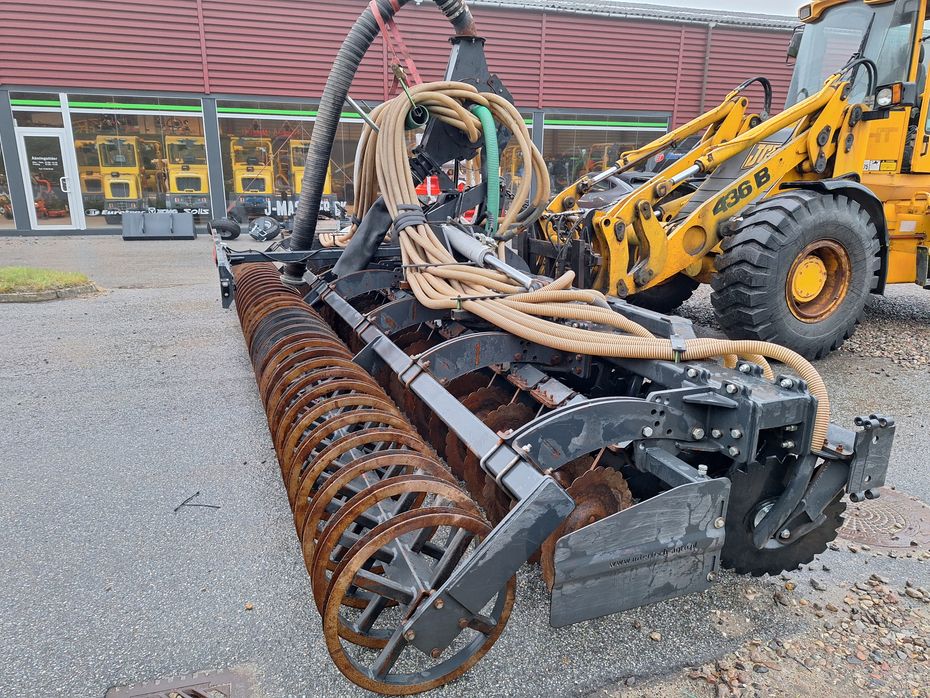 Intertech 7,5 MTR - Gyllemaskiner - Nedfældere til sort jord - 10