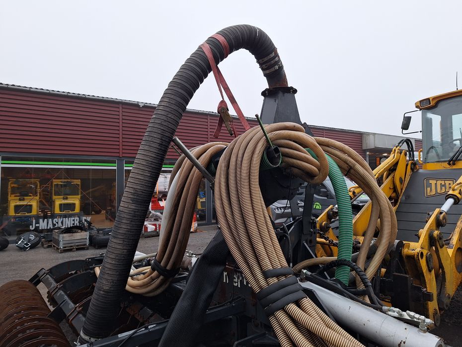 Intertech 7,5 MTR - Gyllemaskiner - Nedfældere til sort jord - 11