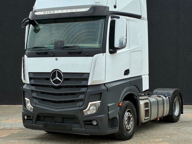Mercedes-Benz Actros 1845