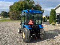 New Holland TC35DA Hydrostat - Traktorer - Traktorer 4 wd - 12
