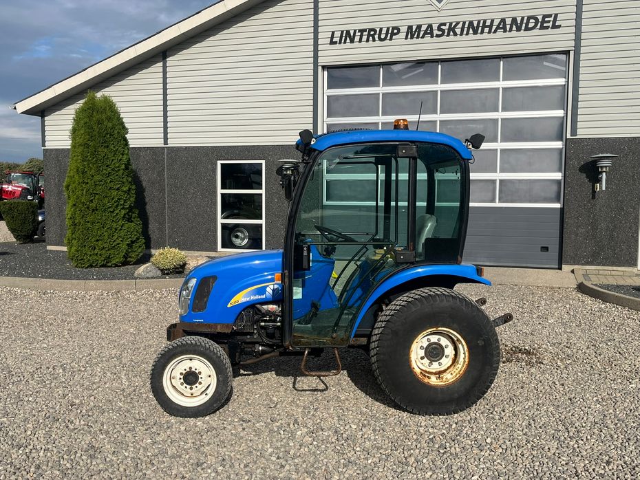 New Holland TC35DA Hydrostat - Traktorer - Traktorer 4 wd - 11