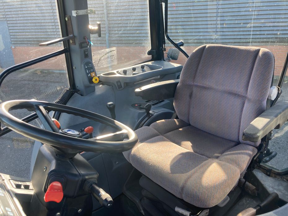 New Holland TS115 - Traktorer - Traktorer 4 wd - 5