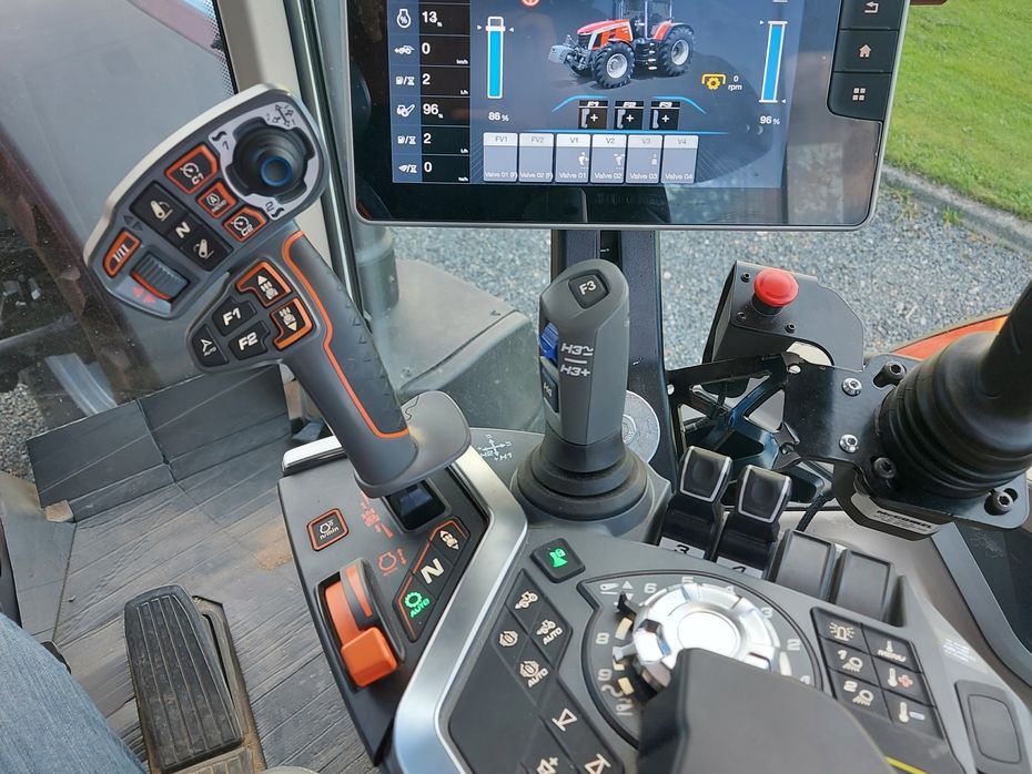 Massey Ferguson 8S-205 DVT Exclusive - Traktorer - Traktorer 4 wd - 11