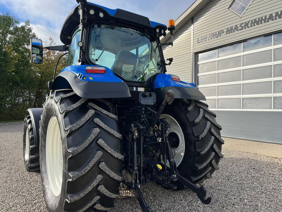 New Holland T7.165S Med frontlæsser - Traktorer - Traktorer 4 wd - 12