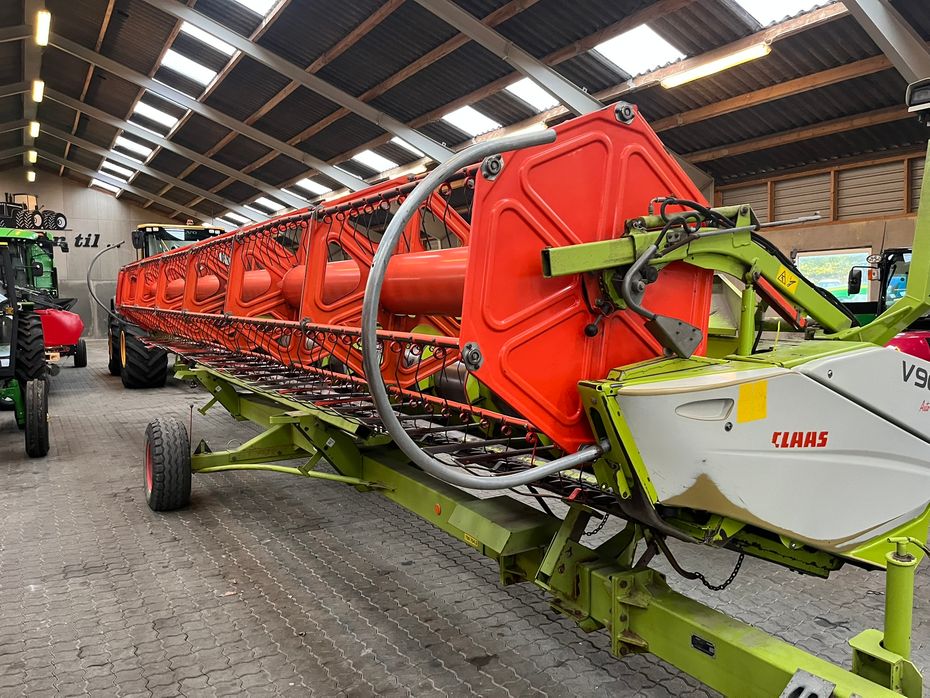 CLAAS LEXION 560 Med ny bælter og 4wd - Høstmaskiner - Mejetærskere - 22