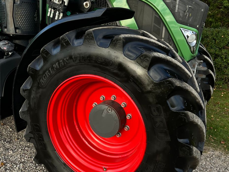 Fendt 718 Vario  KUN 6027 TIMER + TRIMA 5.1 - Traktorer - Traktorer 4 wd - 5