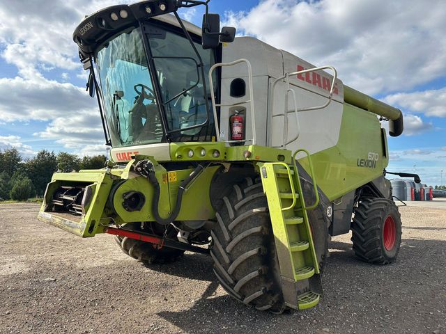CLAAS LEXION 670