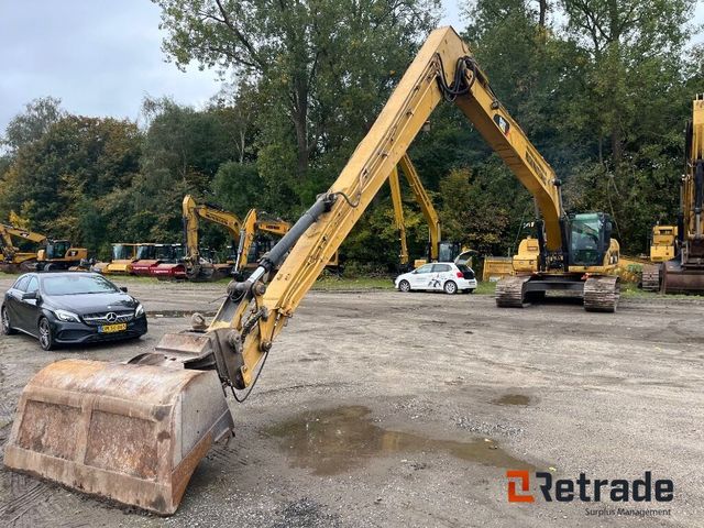 CAT 329 Long reach EXCAVATOR