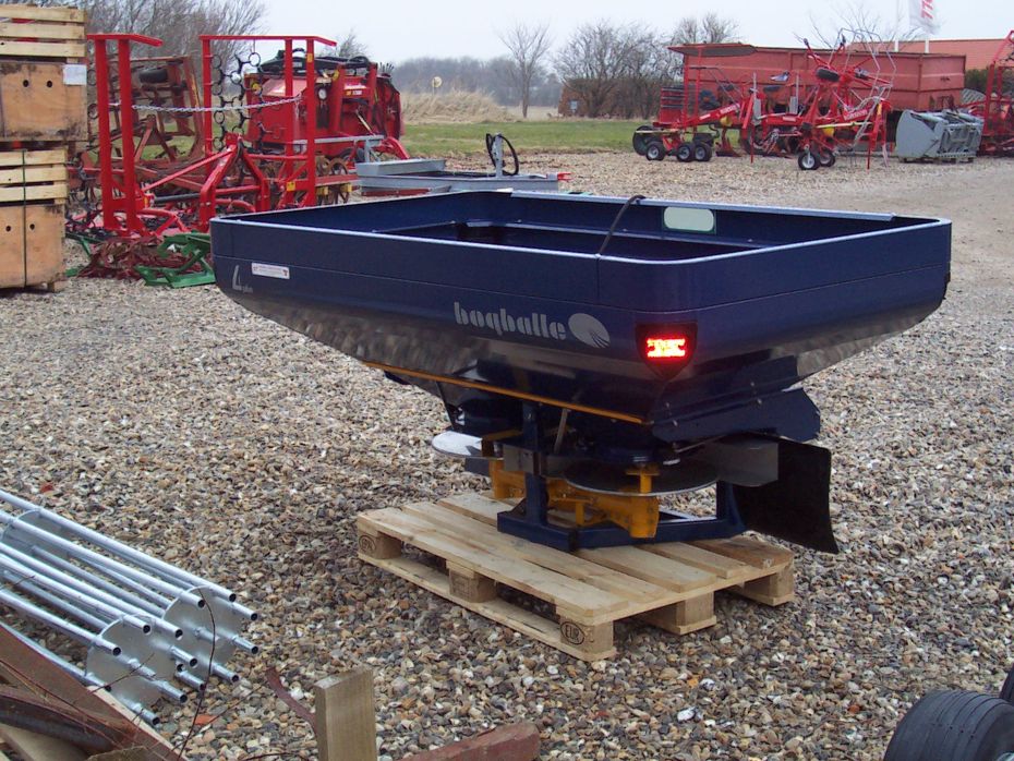 Bogballe L20 Plus 700 ltr - Gødningsmaskiner - Liftophængte gødningsspredere - 1