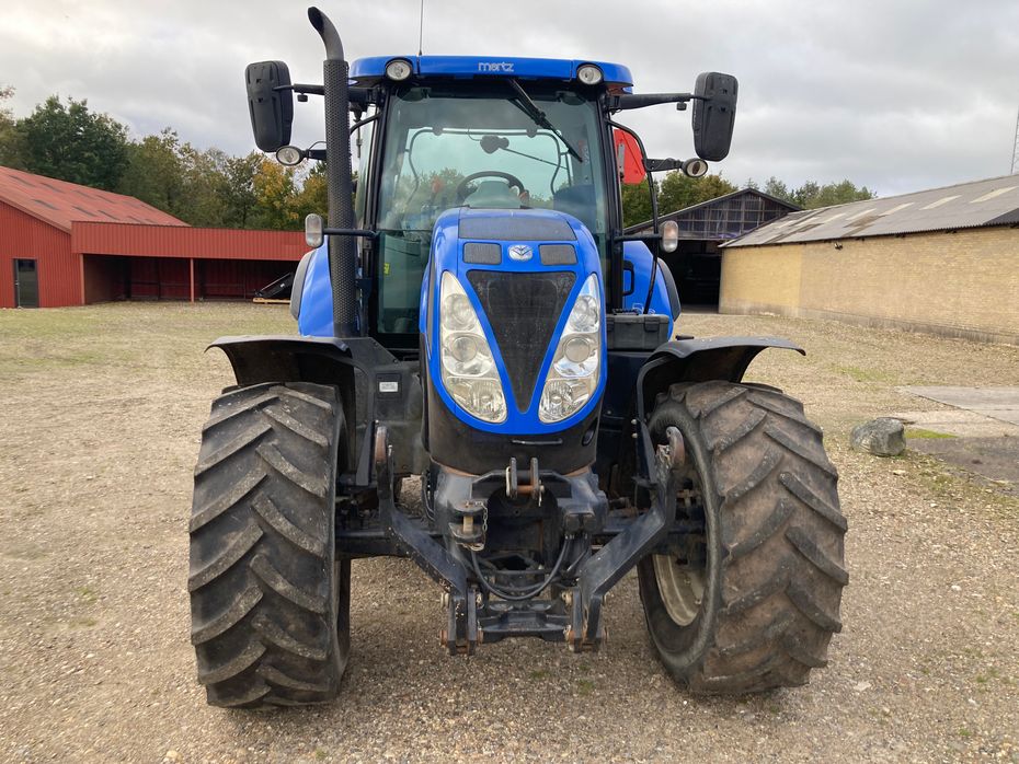 New Holland T 7.185 - Traktorer - Traktorer 4 wd - 6