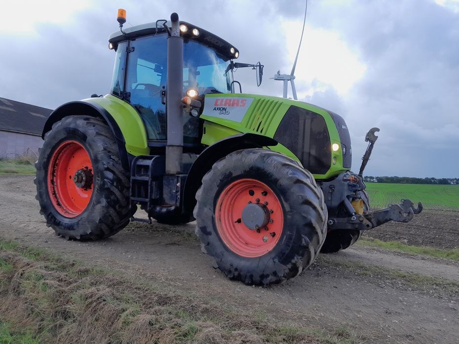 CLAAS Axion 840 CMatic med front pto. - Traktorer - Traktorer 4 wd - 2
