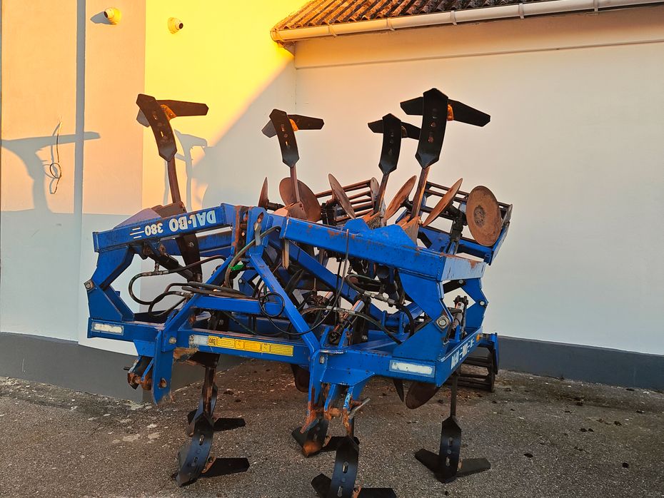 Dalbo DINCO 380 Dinco  380 med hydraulisk opklap - Harver - Stubharver - 1