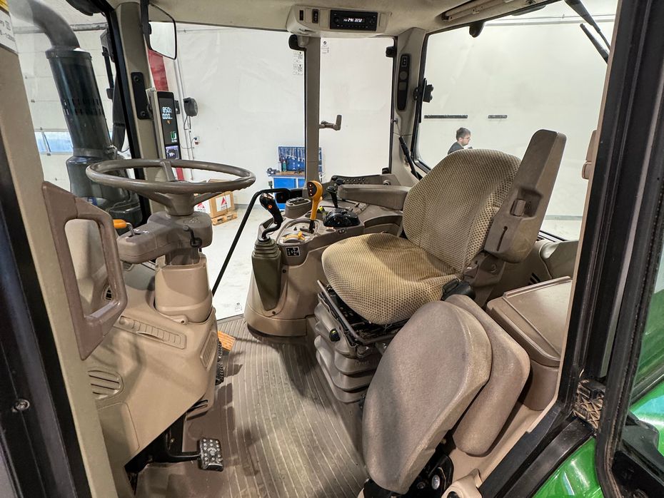 John Deere 6120M KUN 3300 TIMER! - Traktorer - Traktorer 4 wd - 16