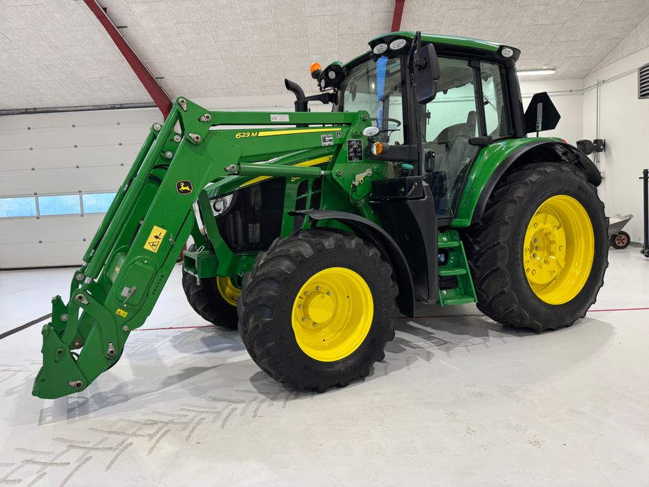 John Deere 6120M KUN 3300 TIMER! - Traktorer - Traktorer 4 wd - 2