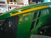 John Deere 5100 R - Traktorer - Traktorer 4 wd - 4