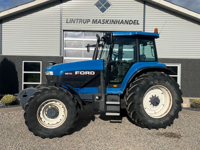 New Holland 8670 Supersteer