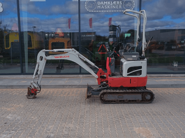 Takeuchi TB210R