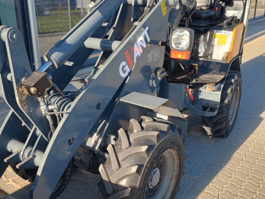 Giant V452T HD Giant 452 - Læssemaskiner - Minilæssere - 4