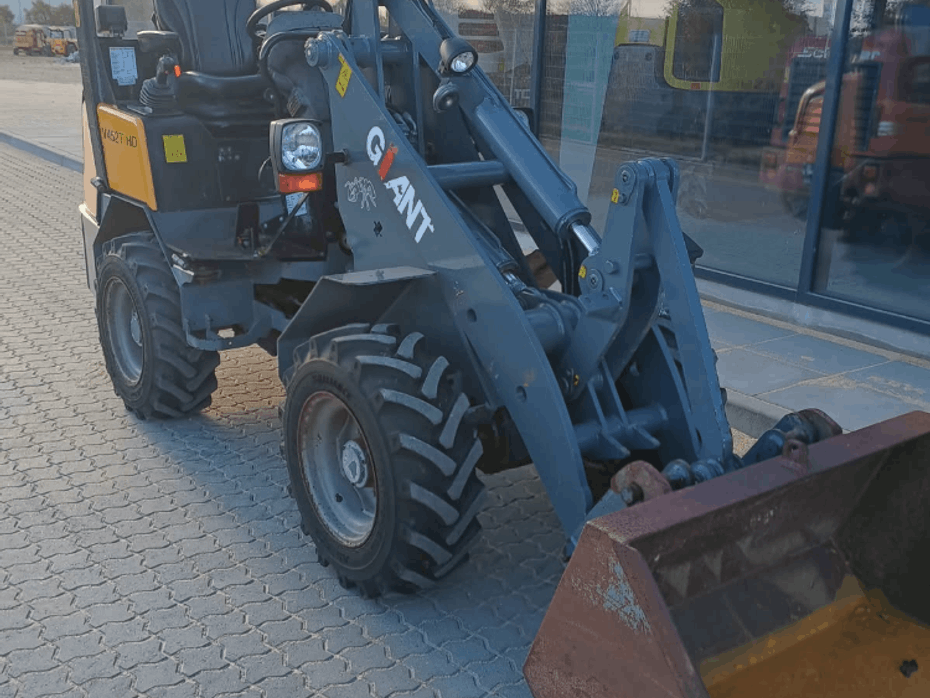 Giant V452T HD Giant 452 - Læssemaskiner - Minilæssere - 3