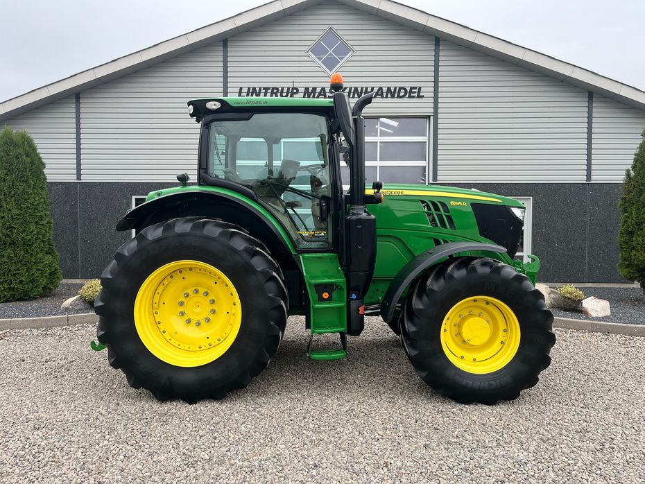 John Deere 6195R Premium Edition med frontlift - Traktorer - Traktorer 4 wd - 9