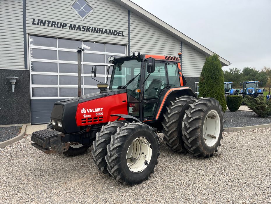 Valmet 6300 Evt. med tvillinghjul hele vejen rundt - Traktorer - Traktorer 4 wd - 2