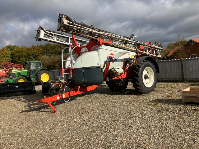 Kuhn OCEANIS 7700 L