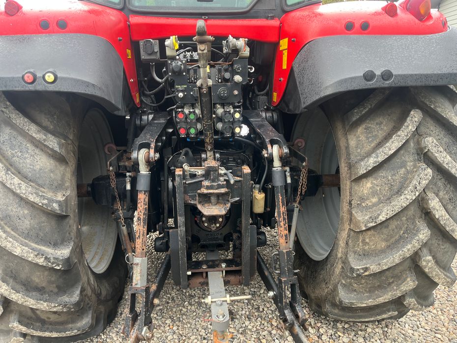 Massey Ferguson 6490 Dyna 6 med frontlift - Traktorer - Traktorer 4 wd - 5