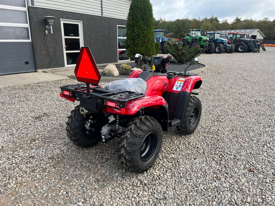 Honda TRX 520 FE Traktor STORT LAGER AF HONDA  ATV. Vi hjælper gerne med at levere den til dig, og bytter gerne. KØB-SALG-BYTTE se mere på www.limas.dk - ATV - 12