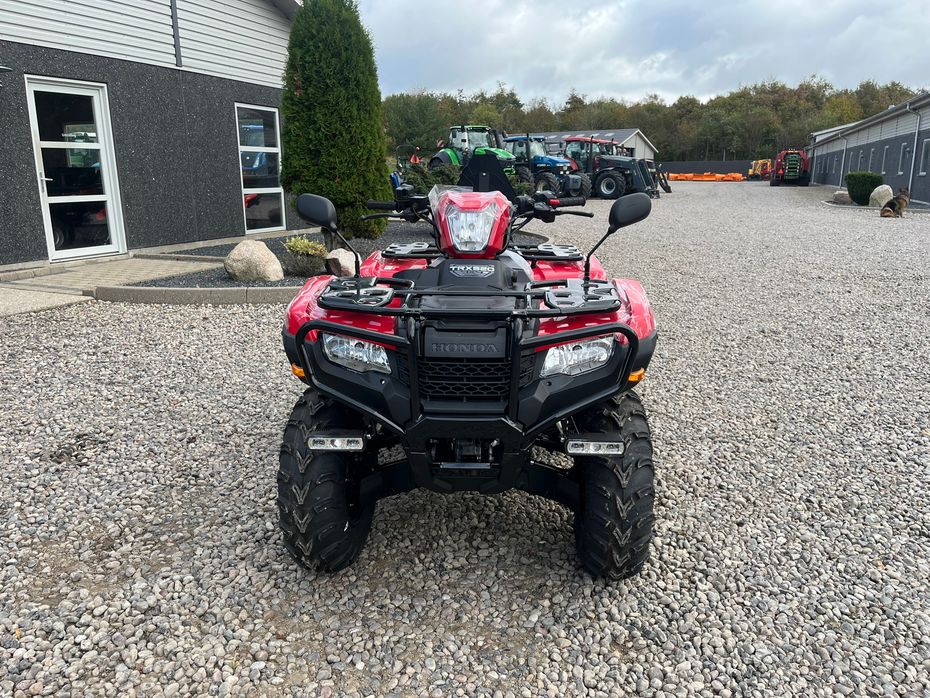 Honda TRX 520 FE Traktor STORT LAGER AF HONDA  ATV. Vi hjælper gerne med at levere den til dig, og bytter gerne. KØB-SALG-BYTTE se mere på www.limas.dk - ATV - 4