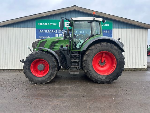 Fendt 828 Vario S4 Profi Plus