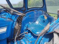 Ford 3000Y med frontkost - Traktorer - Traktorer 2 wd - 6