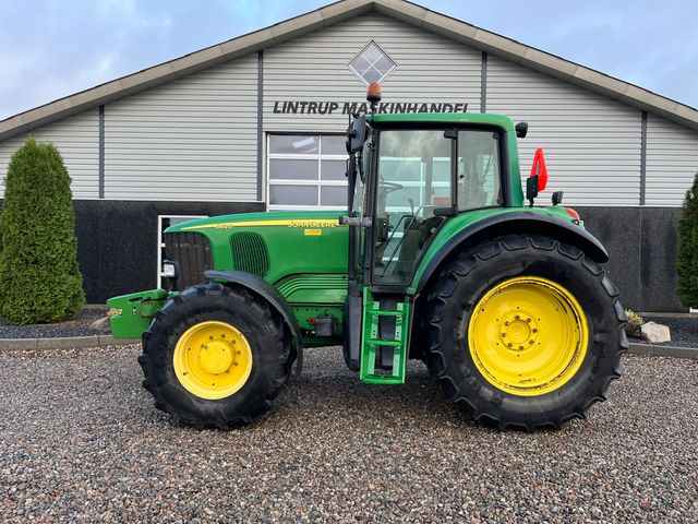 John Deere 6620