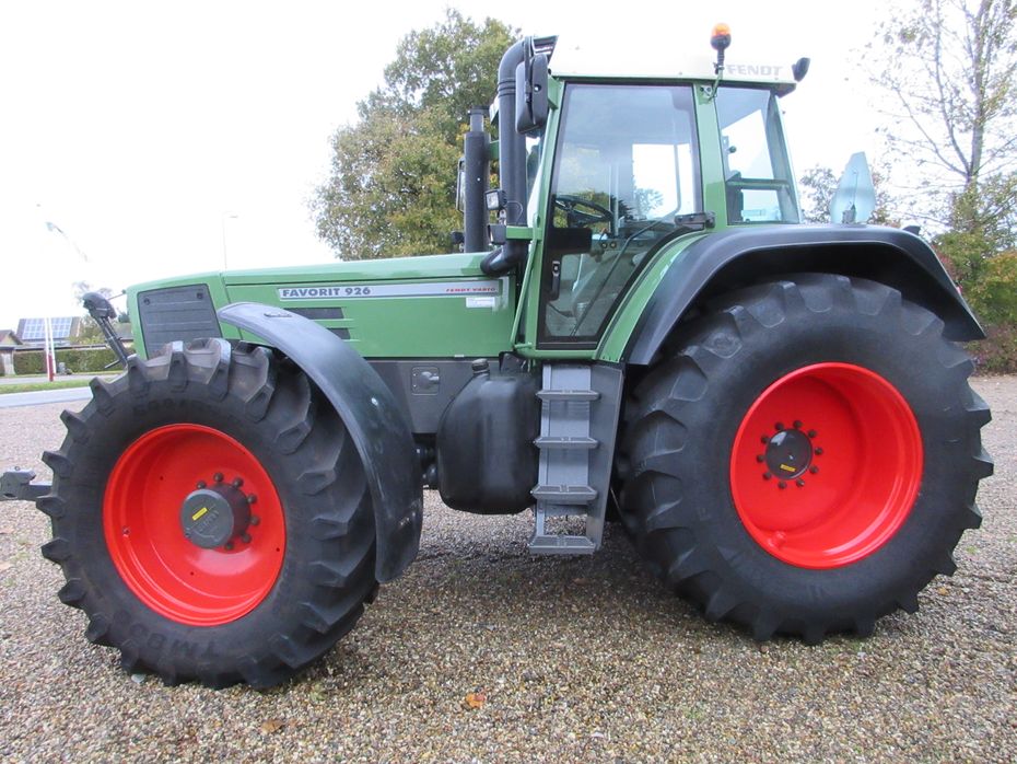 Fendt 926 Favorit Vario - Traktorer - Traktorer 4 wd - 3
