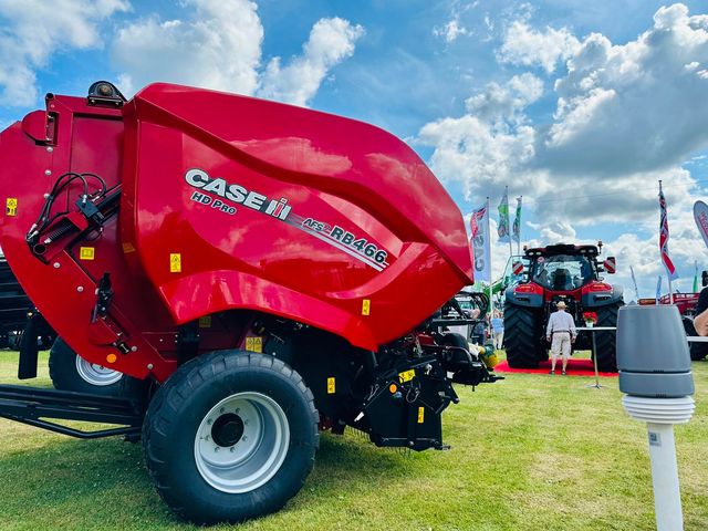 Case IH RB 466 HD PRO