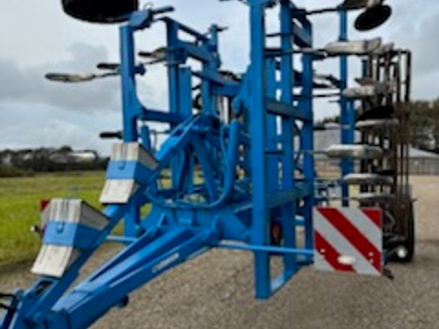 Lemken Thorit 9/500