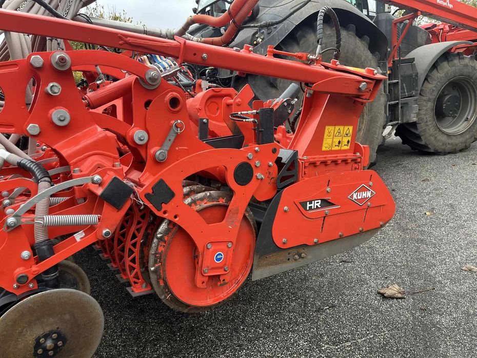 Kuhn HR6040 med såmaskine  Med dobbelt kammer fronttank  TF2300 - Såmaskiner - Alm. såmaskiner - 21