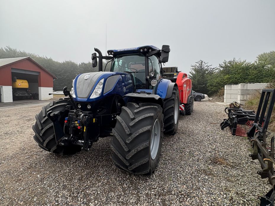 New Holland T7.270 AC BLUEPOWER Med RTK GPS - Traktorer - Traktorer 4 wd - 3