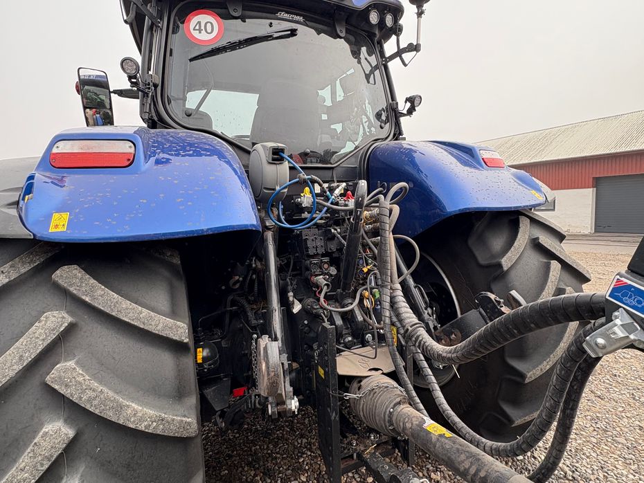New Holland T7.270 AC BLUEPOWER Med RTK GPS - Traktorer - Traktorer 4 wd - 4